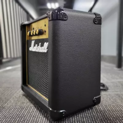 Store Special Product - Marshall - Combo MG Gold Series 10W