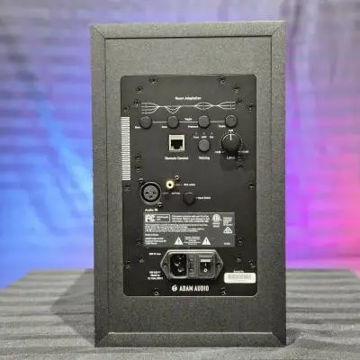 Store Special Product - ADAM Audio - Enceinte active A7V à deux voies (simple)