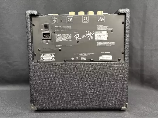 Store Special Product - Fender - Rumble 15 V3