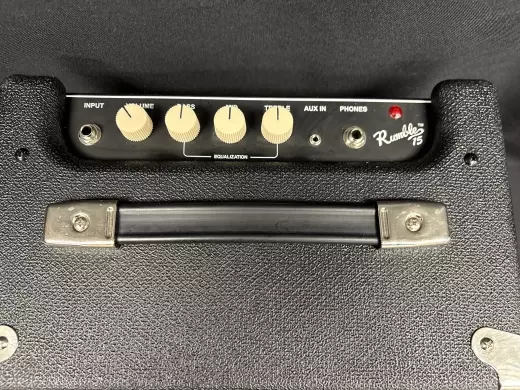 Store Special Product - Fender - Rumble 15 V3
