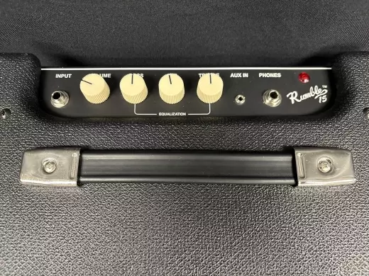 Store Special Product - Fender - Rumble 15 V3