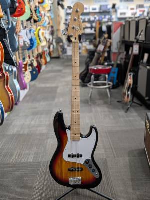 Store Special Product - Squier - Affinity Jazz Bass - 3-Tone Sunburst