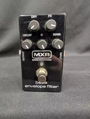 Store Special Product - MXR - M82 Bass Envelope Filter