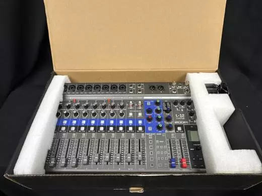 Store Special Product - Zoom - LIVETRAK L-12