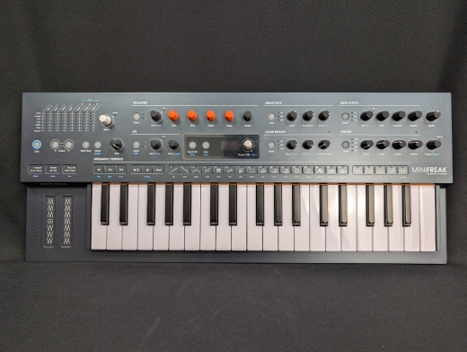 Store Special Product - Arturia - MINI FREAK