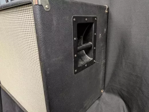 Store Special Product - Fender - Bassman 115 Neo Cab