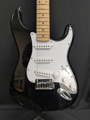 Store Special Product - Squier - Affinity Strat - Black
