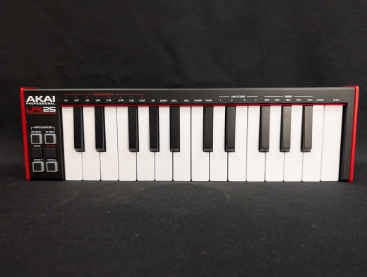 Store Special Product - Akai - LPK25 MK2