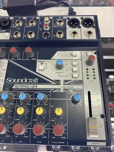 Store Special Product - Soundcraft - NOTEPAD-12FX
