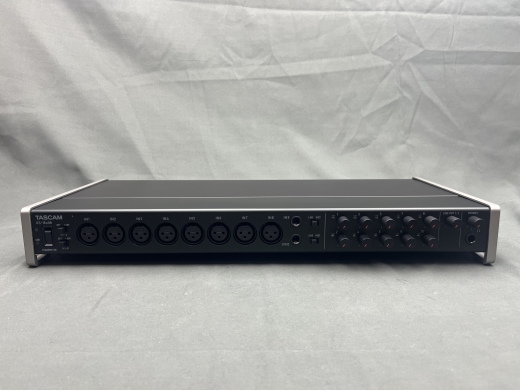 Store Special Product - Tascam - US-16X08