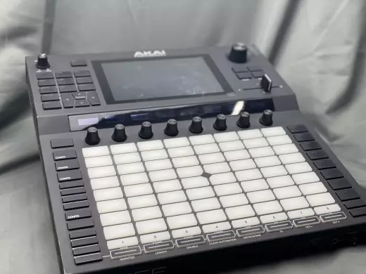 Store Special Product - Akai - FORCE-AKAI