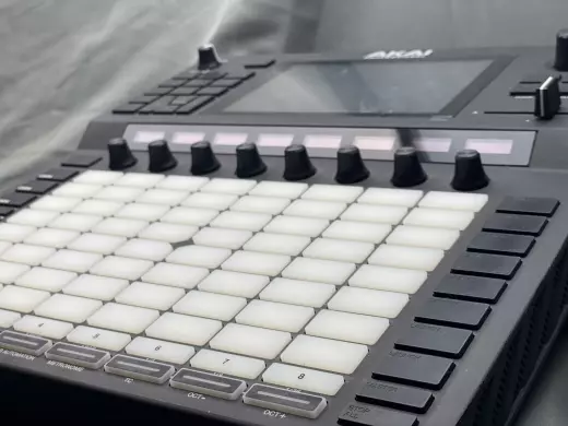 Store Special Product - Akai - FORCE-AKAI