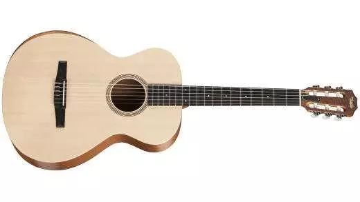 Academy 12e-N Grand Concert Spruce/Sapele Acoustic/Electric Guitar w/Gigbag