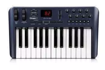 Oxygen 25 - 25-Key USB MIDI Controller