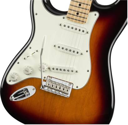 Player Stratocaster Left Handed Maple - 3 Tone Sunburst