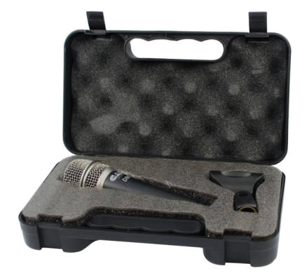 D89 Supercardioid Dynamic Instrument Microphone w/ Clip and Case
