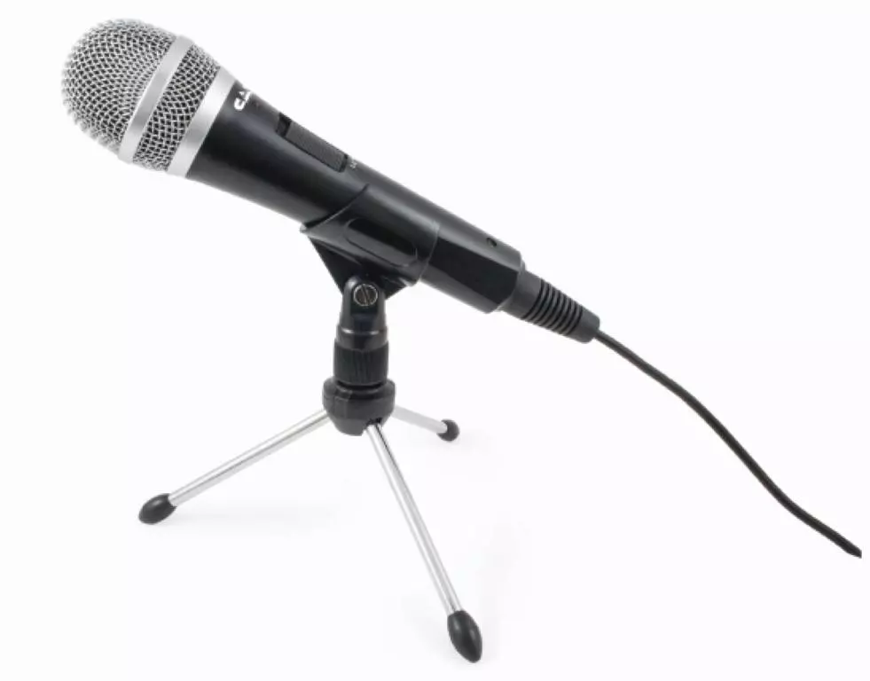 Cardioid Dynamic Handheld Microphone w/ Tripod Stand, 10 ft USB Cable