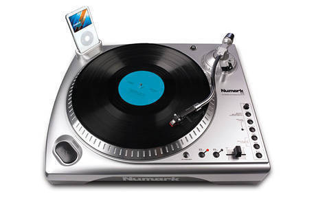 TTI - USB Turntable with iPod Dock