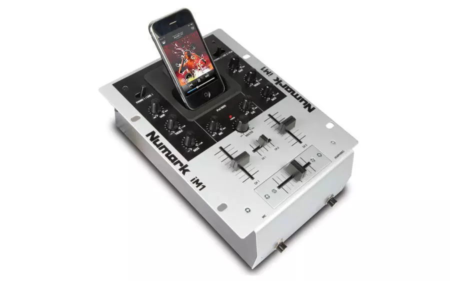 IM1- 2 Channel Tabletop DJ Mixer with iPod Dock