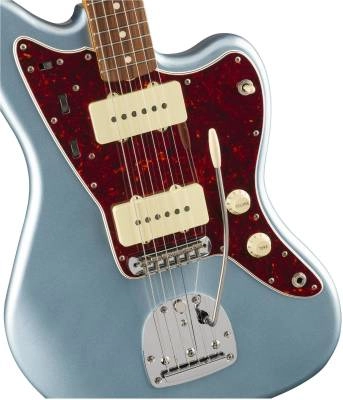 Vintera 60s Jazzmaster, Pau Ferro Fingerboard w/Gigbag - Ice Blue Metallic