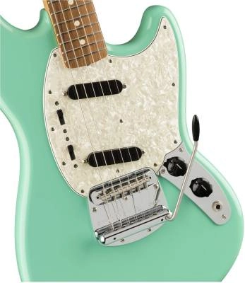 Vintera 60s Mustang, Pau Ferro Fingerboard w/Gigbag - Sea Foam Green