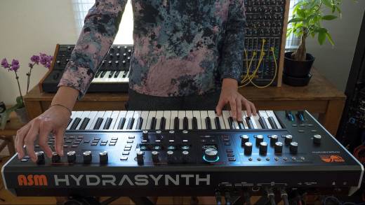 Hydrasynth Keyboard 8 Voice Virtual Analog Synth, 49 Keys