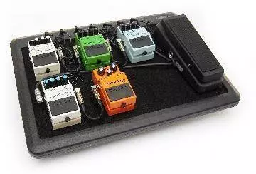 Powered Pedalboard