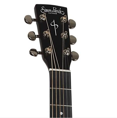 Woodland Concert Dreadnought Guitar w/QIT and Bag