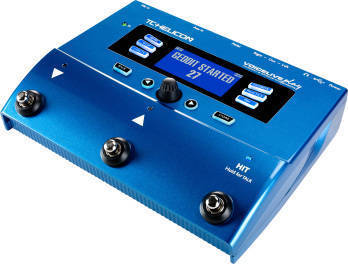 VoiceLive Play Vocal Harmony and Effects Pedal