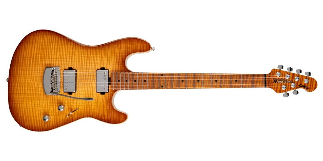 Sabre HH Tremolo, Maple Fingerboard w/Case - Honey Suckle