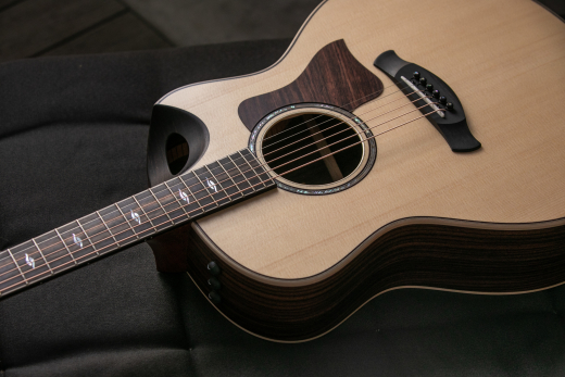 816ce Builder's Edition Acoustic-Electric with V-Class Bracing