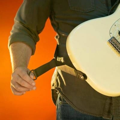 3\'\' Ergonomic Garment Leather Right Height Guitar Strap - Cream