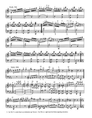 Twelve Variations in C Major on \'\'Ah, vous dirai-je Maman\'\' KV 265 (300e) - Mozart/Fischer/Kirschnereit - Piano - Book