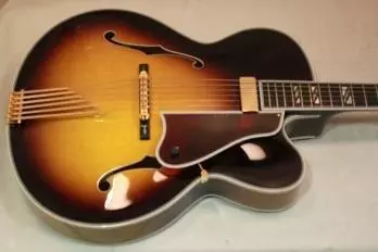 Le Grande Reissue Électrique à Corps-Creux - Vintage Sunburst