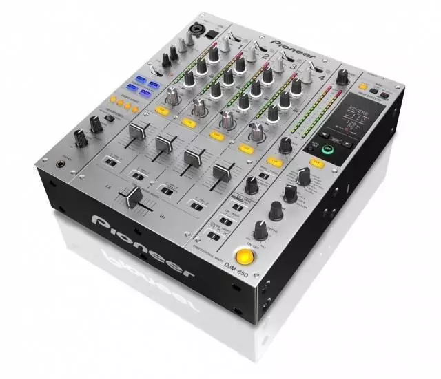 DJM-850 - 4 Channel Pro DJ Mixer - Silver