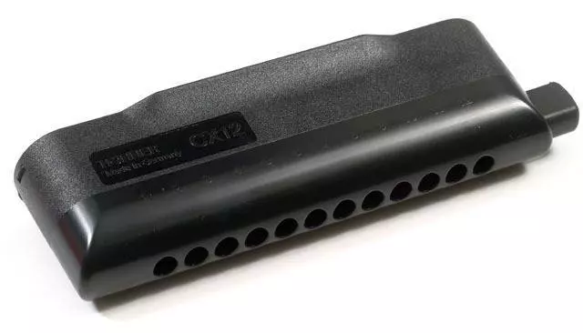 CX-12 Chromatic Black Harmonica - D