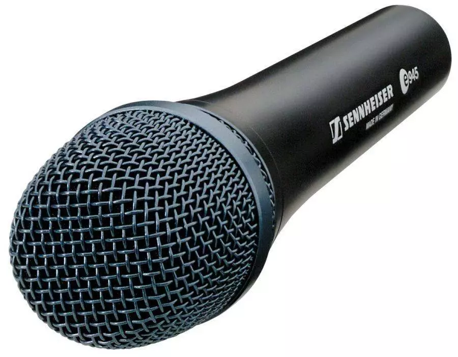 Evolution Dynamic Super-Cardioid Vocal Mic