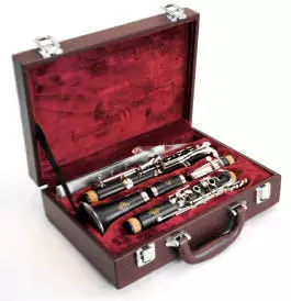 E11 Bb Clarinet