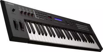 61 Key Synthesizer