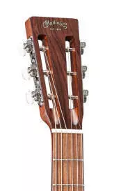 17 Series 000 Solid Spruce/Mahogany Guitar w/Case
