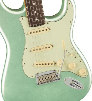 American Professional II Stratocaster, Rosewood Fingerboard - Mystic Surf Green