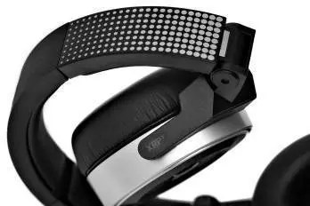 \'\'Tiesto\'\' Closed Back DJ Headphones
