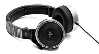 \'\'Tiesto\'\' Closed Back DJ Headphones