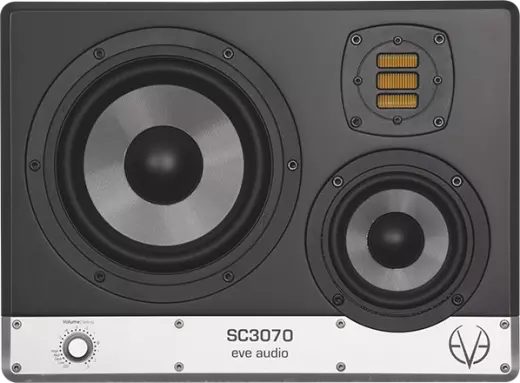 SC3070  3-way 7\'\' Active Nearfield/Midfield Monitor - Left