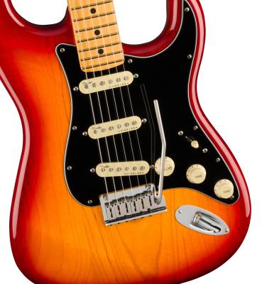 American Ultra Luxe Stratocaster, Maple Fingerboard - Plasma Red Burst