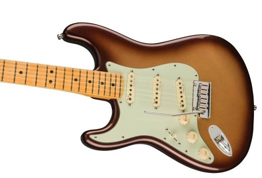 American Ultra Stratocaster Left-Hand, Maple Fingerboard - Mocha Burst