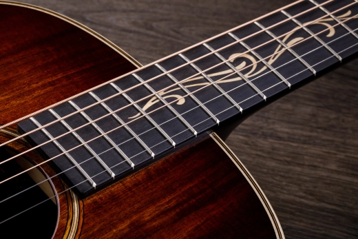 GT K21e Grand Theater Koa Acoustic-Electric with AeroCase