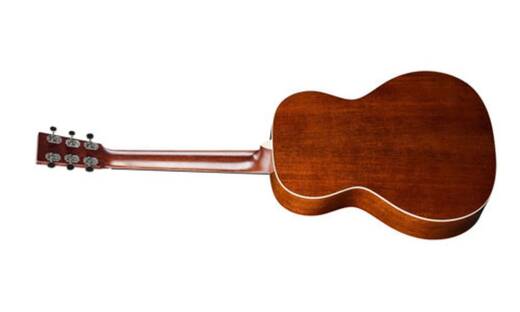 CEO-7 Adirondack Spruce/Mahogany Guitar with Case