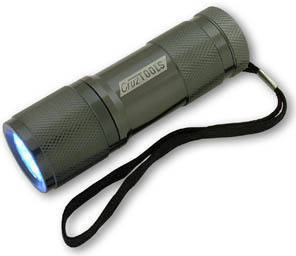 Cruz Tools Superbright 9-LED Flashlight