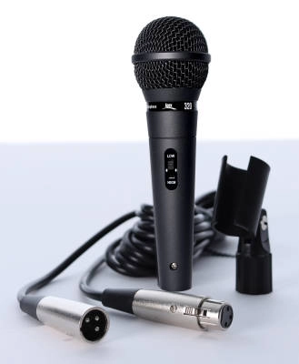 Apex320 Dual-Impedance Dynamic Microphone w/XLR Cable